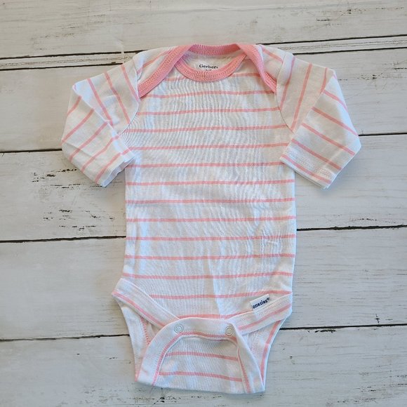 ♡ 5/$20 - Gerber Girl's White Pink Stripped Long Sleeve Bodysuit 0-3mo. - Picture 7 of 7